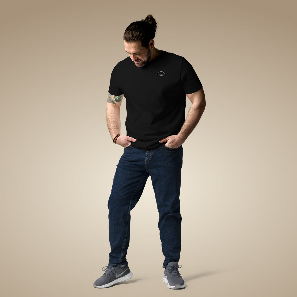 Black men’s organic cotton t-shirt showing relaxed everyday fit
