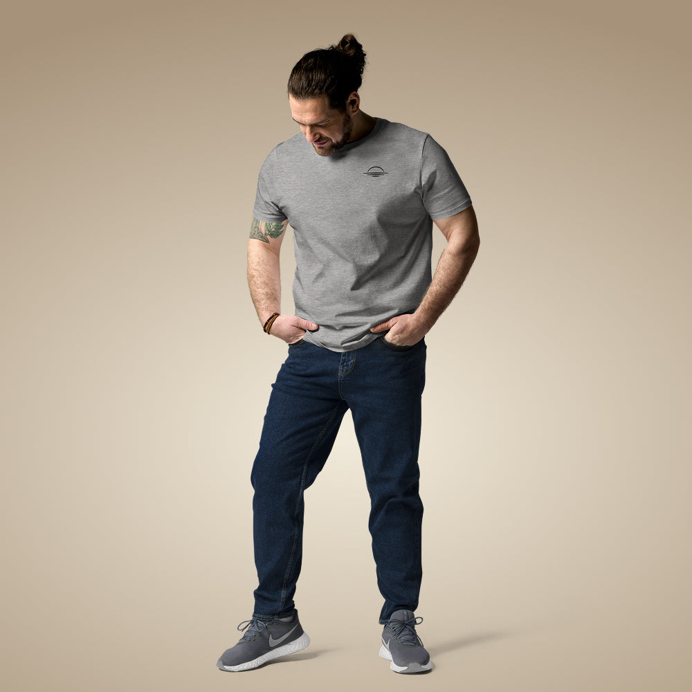 Heather grey men’s organic cotton t-shirt showing relaxed everyday fit