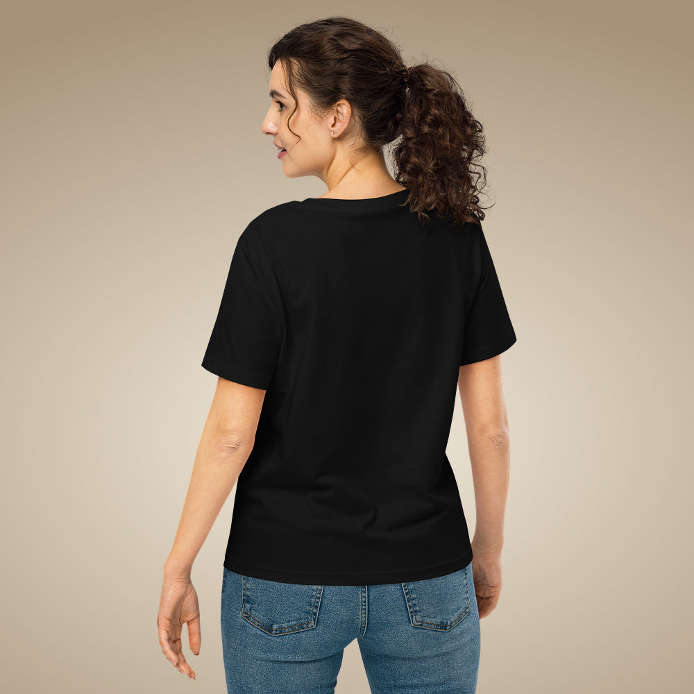 Black women’s organic cotton t-shirt showing relaxed everyday fit on model